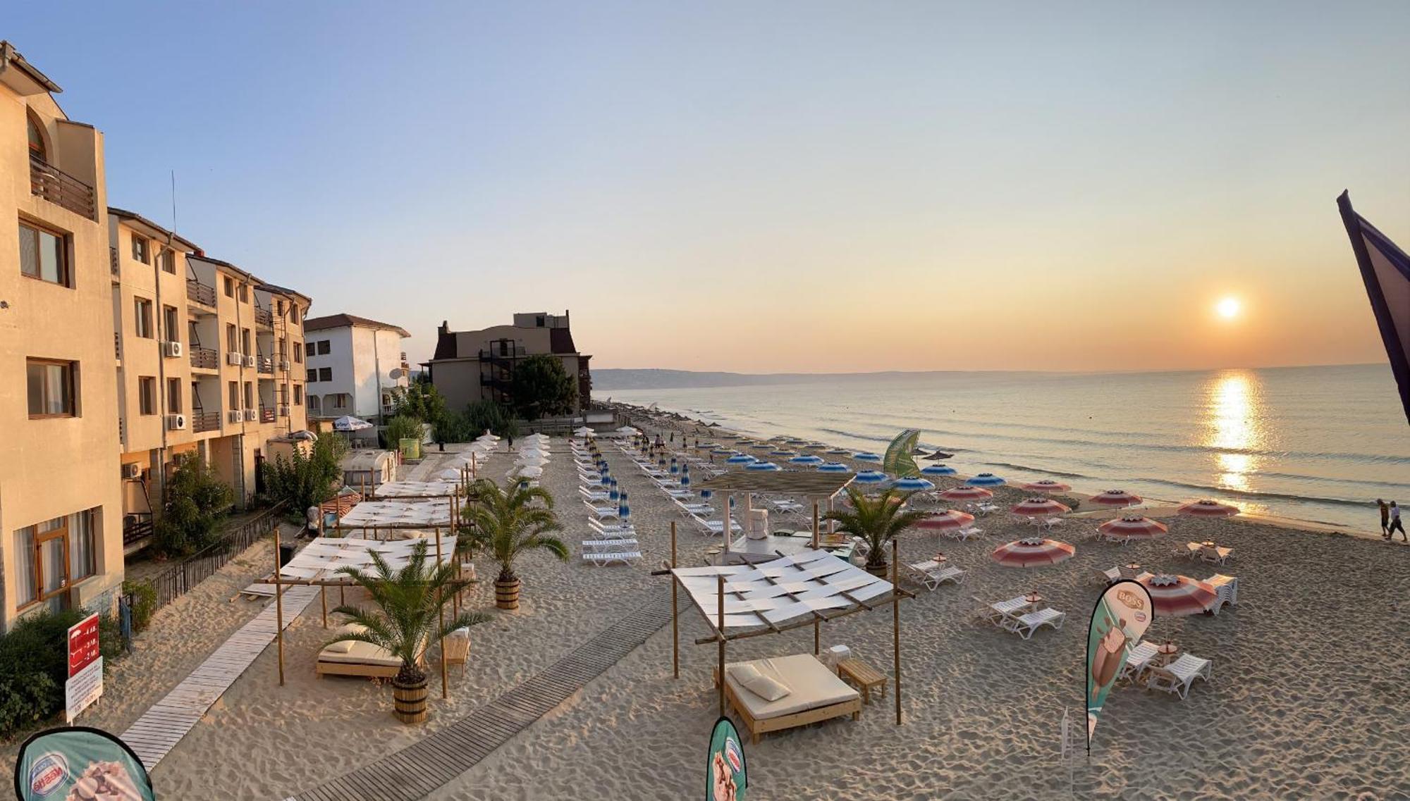 קרנבו Palma Beach Hotel מראה חיצוני תמונה