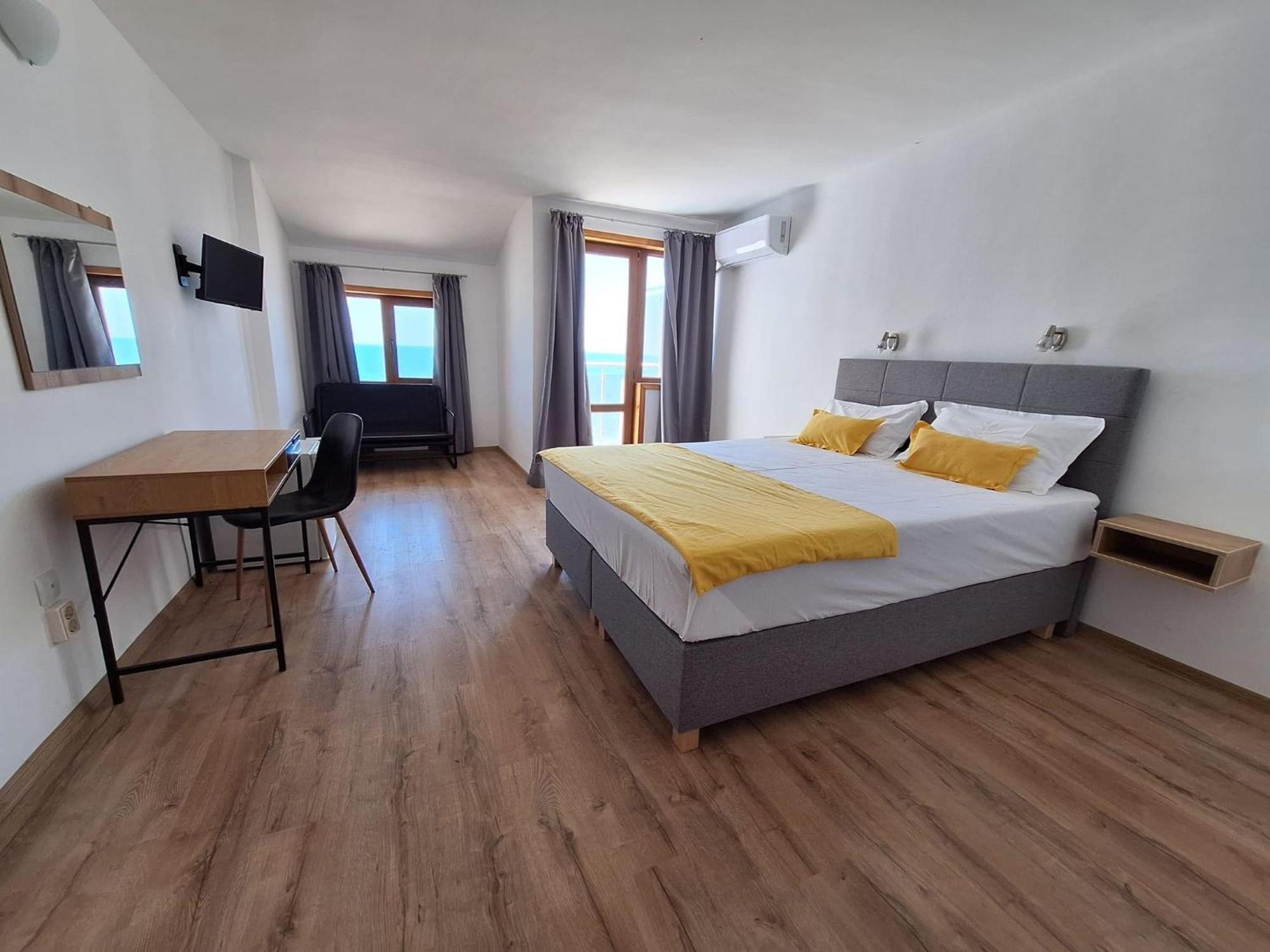 קרנבו Palma Beach Hotel מראה חיצוני תמונה