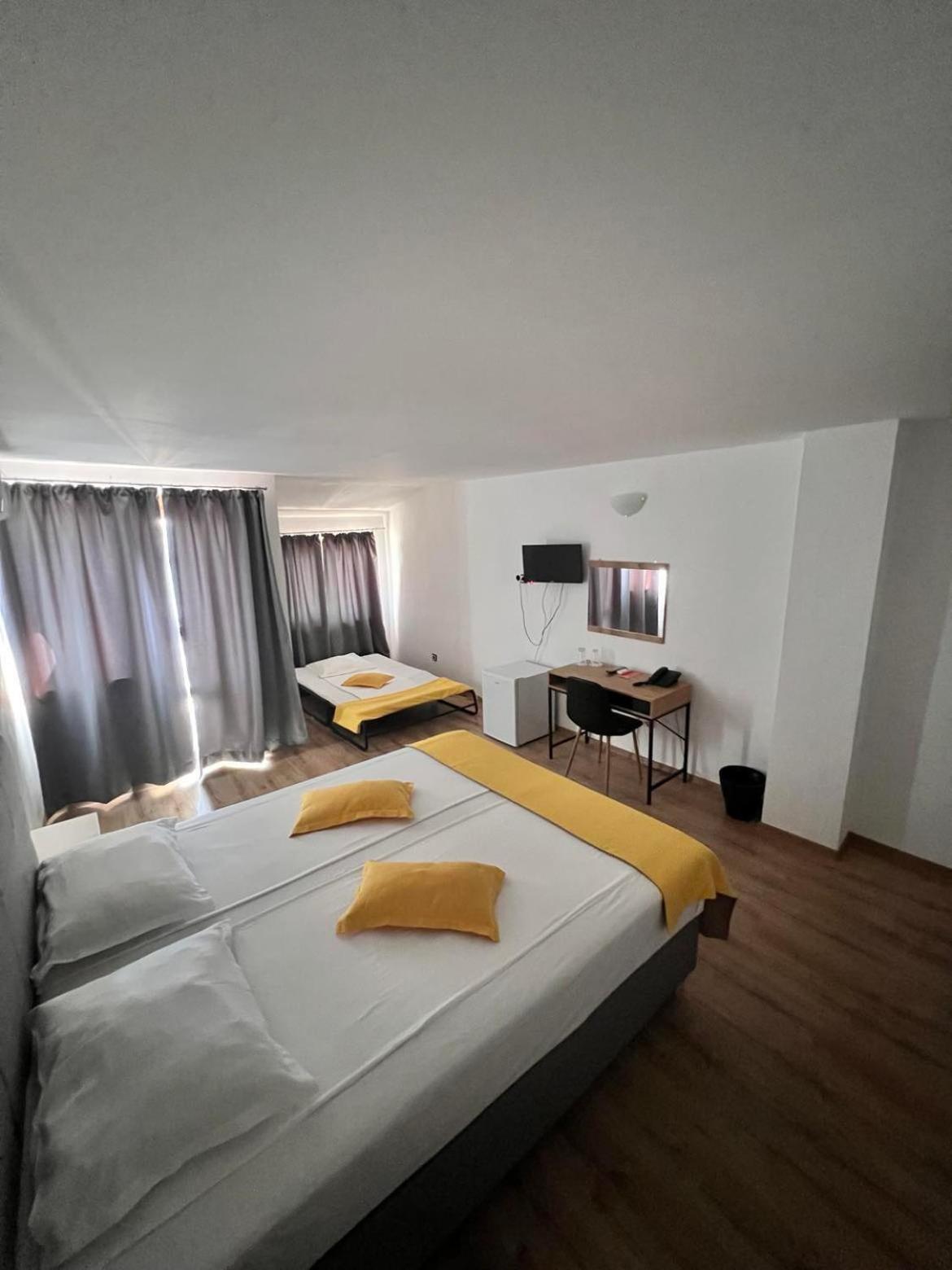 קרנבו Palma Beach Hotel מראה חיצוני תמונה